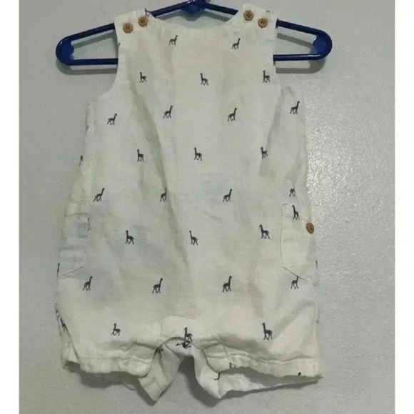 Janie and Jack Kids Romper White Giraffe Print Sleeveless Button Closure sz 6-9M - Picture 5 of 12
